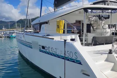 Image de Sun-Kissed Sailing Adventure in Isla de Mahe, Seychelles