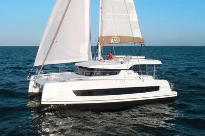Image de Caribbean Bliss: Sun-soaked Sailing Adventure from Granada, San Jorge