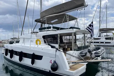 Image de Sun-Kissed Sailing Adventure in Islas Sarónicas