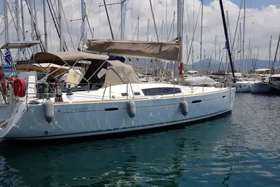 Image de Sun-Kissed Sailing Adventure in Islas Sarónicas