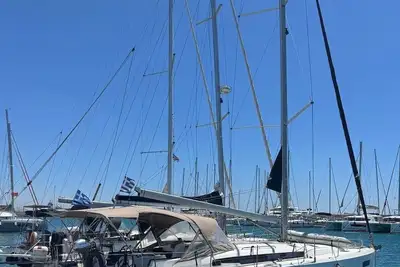 Image de Sun-Kissed Sailing Adventure in Islas Sarónicas