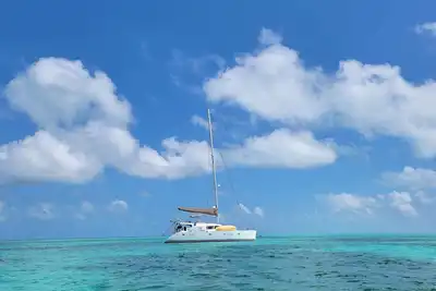 Image de Caribbean Bliss: Sun-soaked Sailing Adventure from Belize to Cayo Ámbar Gris, San Pedro