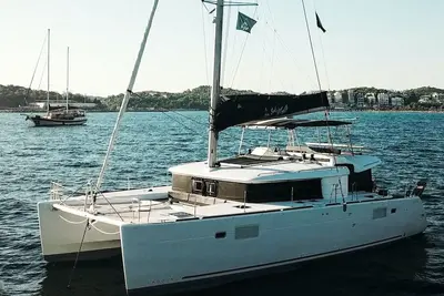 Image de Sun-Kissed Sailing Adventure in Islas Sarónicas