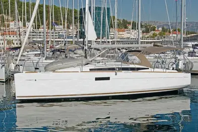 Image de Sun-Kissed Sailing Adventure in Split, Croatia
