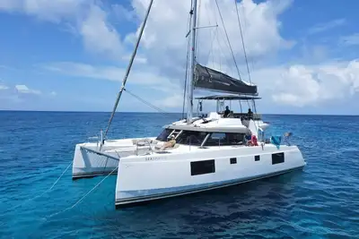 Image de Sun-Kissed Sailing Adventure in Distrito Riviere Noire, Mauritius