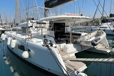 Image de Sun-Kissed Sailing Adventure in Islas Sarónicas