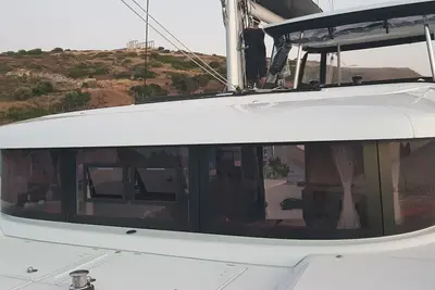 Image de Sun-Kissed Sailing Adventure in Islas Sarónicas