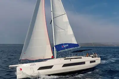 Image de Caribbean Bliss: Sun-soaked Sailing Adventure from Granada, San Jorge