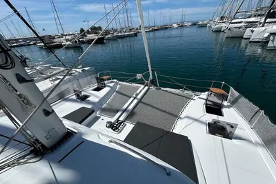 Image de Sun-Kissed Sailing Adventure in Islas Sarónicas