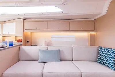 Image de Sun-Kissed Sailing Adventure in the Ionian Islands, Lefkada