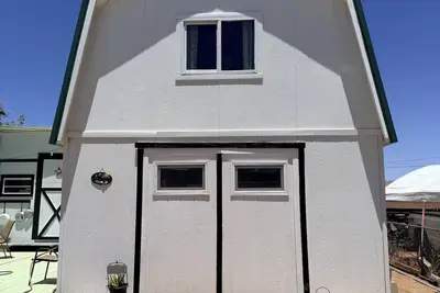 Image de Cozy kid friendly Barn-dominiom” in Kingman