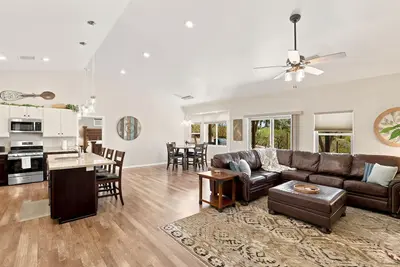 Image de Forest Park Retreat, Private Garage/3. 5 Miles to Rodeo