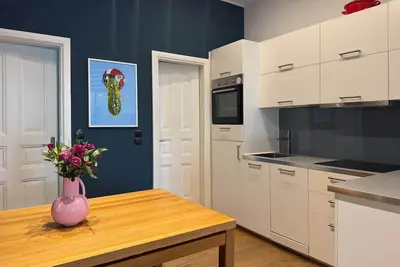 Image de Stylish Designer Apartment in Prenzlauer Berg - Katy