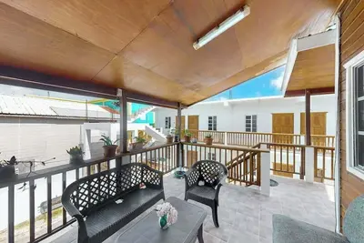 Image de Charming island apartment with patio, full kitchen & fast WiFi near the beach