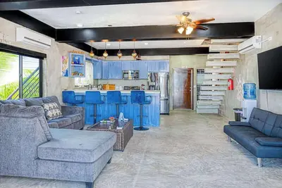 Image de Oceanfront villa w/ inviting pool, breathtaking views, tranquil surroundings