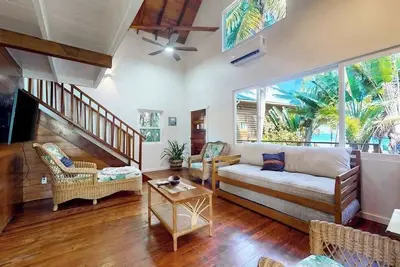 Image de Romantic beachfront home with ocean views, dock, free WiFi, and outdoor dining