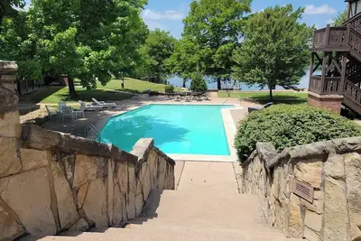 Image de Cozy Lakeside Two Bedroom Escape