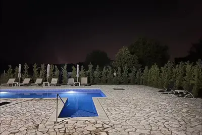 Image de Fantastic house with a swimming pool and river, between Podgorica-Danilovgrad