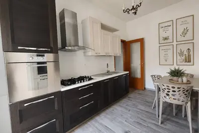 Image de Appartement confortable avec vue sur la place principale