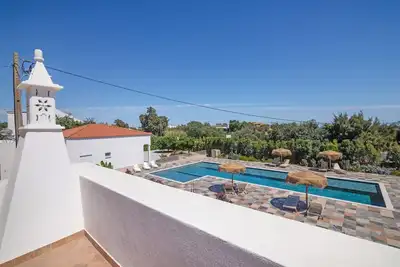 Image de Maison de vacances « Vila Salero 1 » avec piscine partagée, Wi-Fi et climatisation