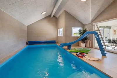 Image de Amazing home in Idestrup with sauna