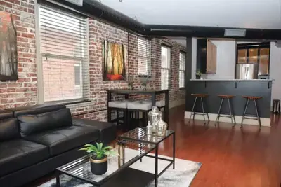 Image de Retro-contemporary 2 bdr apt. in Downtown Memphis