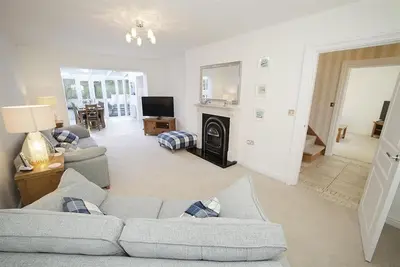 Image de 4 Bed in Gower (oc-hh672)