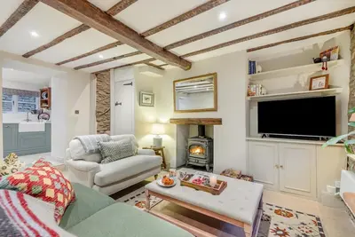 Image de 2 Bed in Malmesbury (oc-f34728)