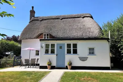 Image de 2 Bed in Romsey (oc-thatc)