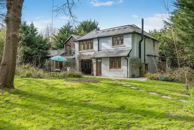 Image de 6 Bed in Wootton Bridge (oc-l37524)