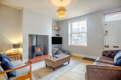 Image de 2 Bed in New Mills (oc-n39048)