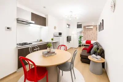 Image de New Construction | Right Next to Asakusa and the Skytree! | Sleeps 5 | 6-minute walk from the station | 26 ㎡ | High-speed Wi-Fi | 3 beds |