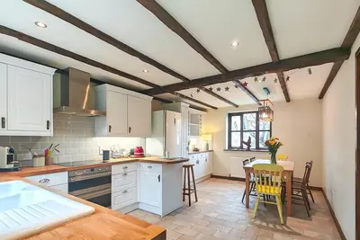 Image de 3 Bed in Piddlehinton (oc-c40254)