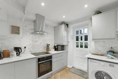 Image de 2 Bed in Keswick (oc-lr181)