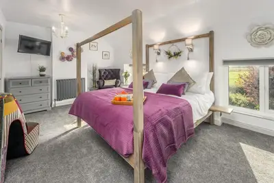 Image de 2 Bed in Warkworth (oc-coq103)