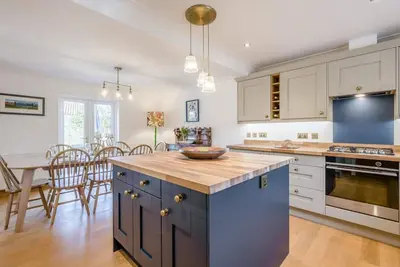Image de 3 Bed in Holt (oc-s40247)