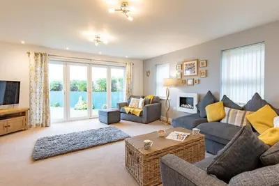 Image de 4 Bed in Polruan (oc-pc007)
