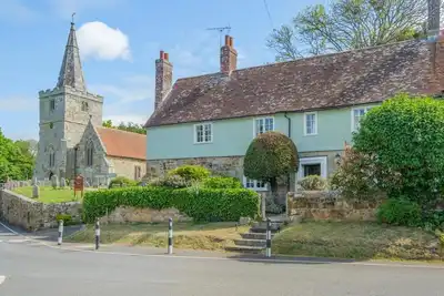 Image de 4 Bed in Shorwell (oc-w42664)