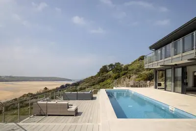 Image de 7 Bed in Newquay (oc-s42829)