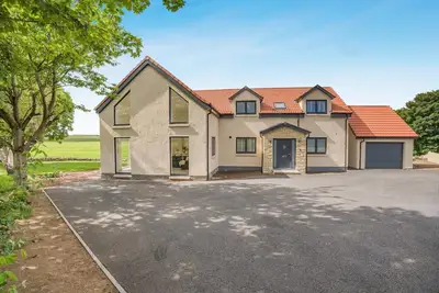 Image de 5 Bed in North Berwick (oc-l43301)