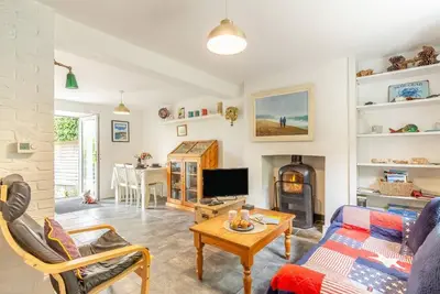Image de 2 Bed in Eype (oc-l42804)