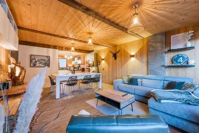 Image de Europa - Trois Chambres Appartement, Couchages 8