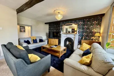 Image de 4 Bed in Keswick (oc-b45231)