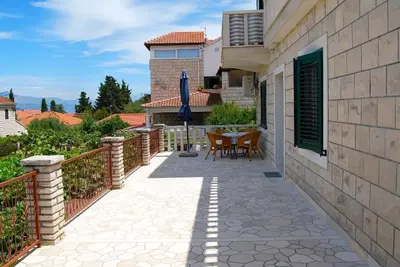 Image de Superior Two Bedroom Apartment with Terrace