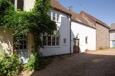 Image de The White House -  a self catering cottage that sleeps 4 guests  in 2 bedrooms