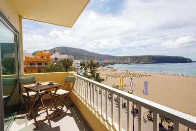 Image de Luxury beachfront apartment in the heart of Los Cristianos