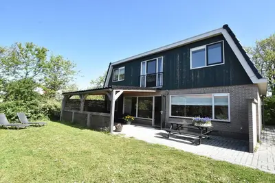Image de Maison de vacances avec sauna infrarouge à Callantsoog