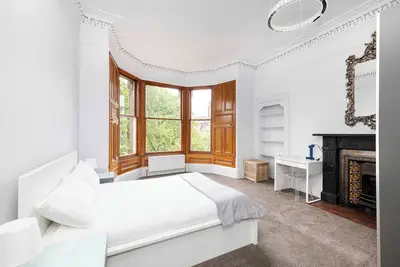 Image de Spacious City-Centre Home with Garden Access
