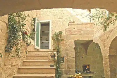 Image de 500 year old house Labini str. Mdina, Rabat