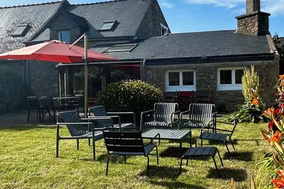 Image de Maison de village en pierre, Golfe du Morbihan, à 3mn à pied d'une jolie plage